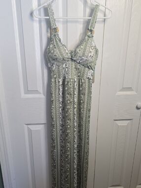 Derek Heart Sage Green Floral Maxi Dress with Adjustable Straps